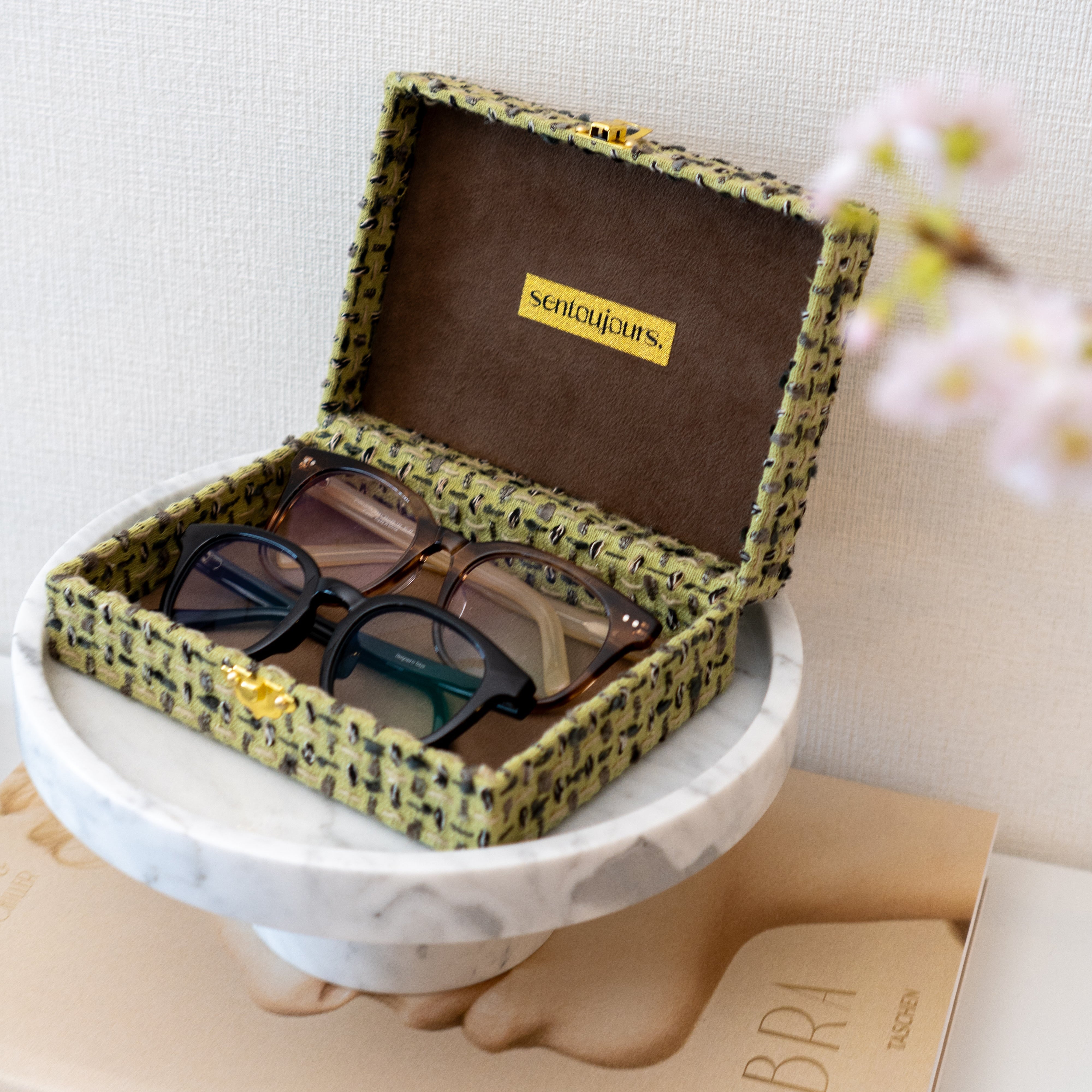 TWEEDY BOX｜ツイード素材のジュエリーボックス｜sentoujours.