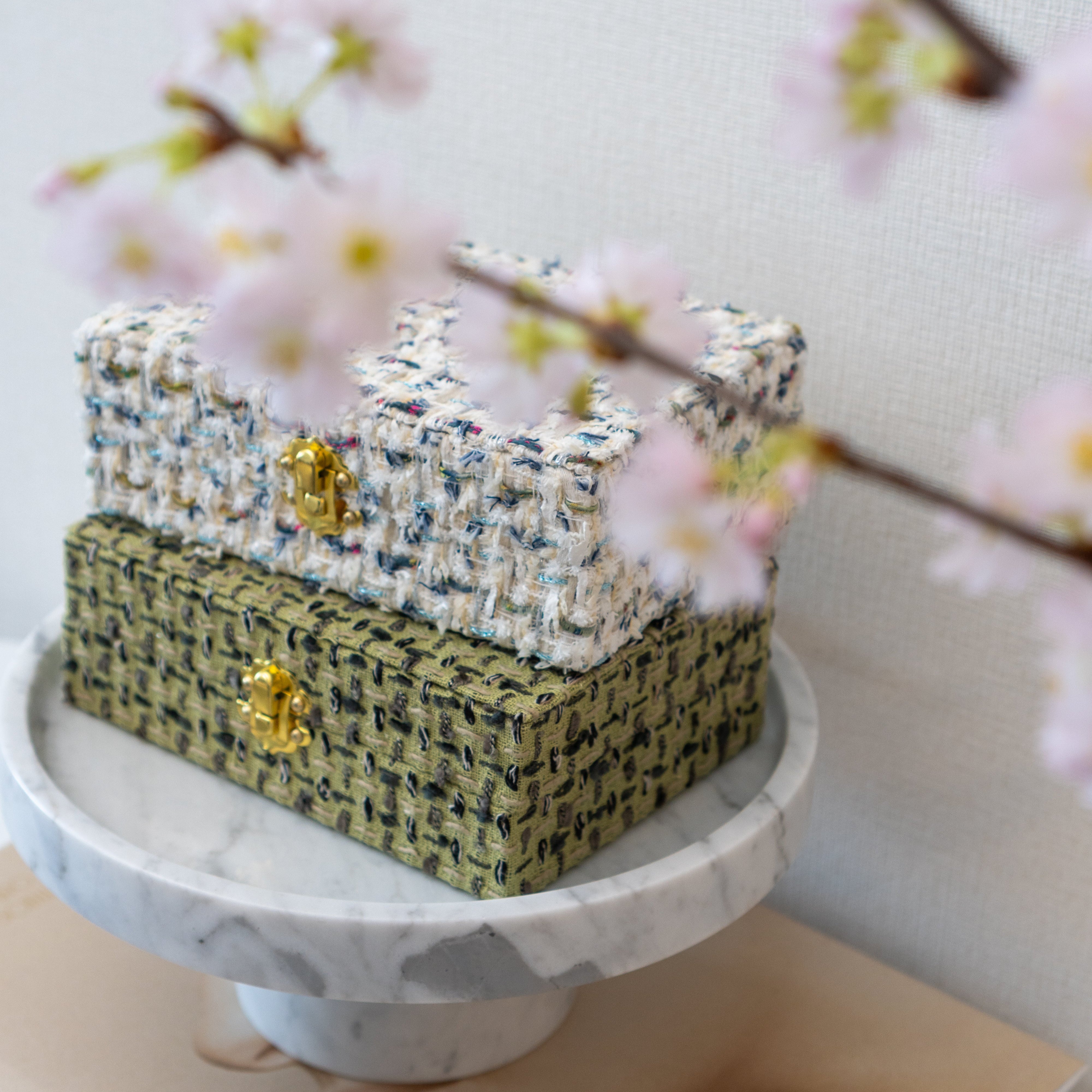 TWEEDY BOX｜ツイード素材のジュエリーボックス｜sentoujours.