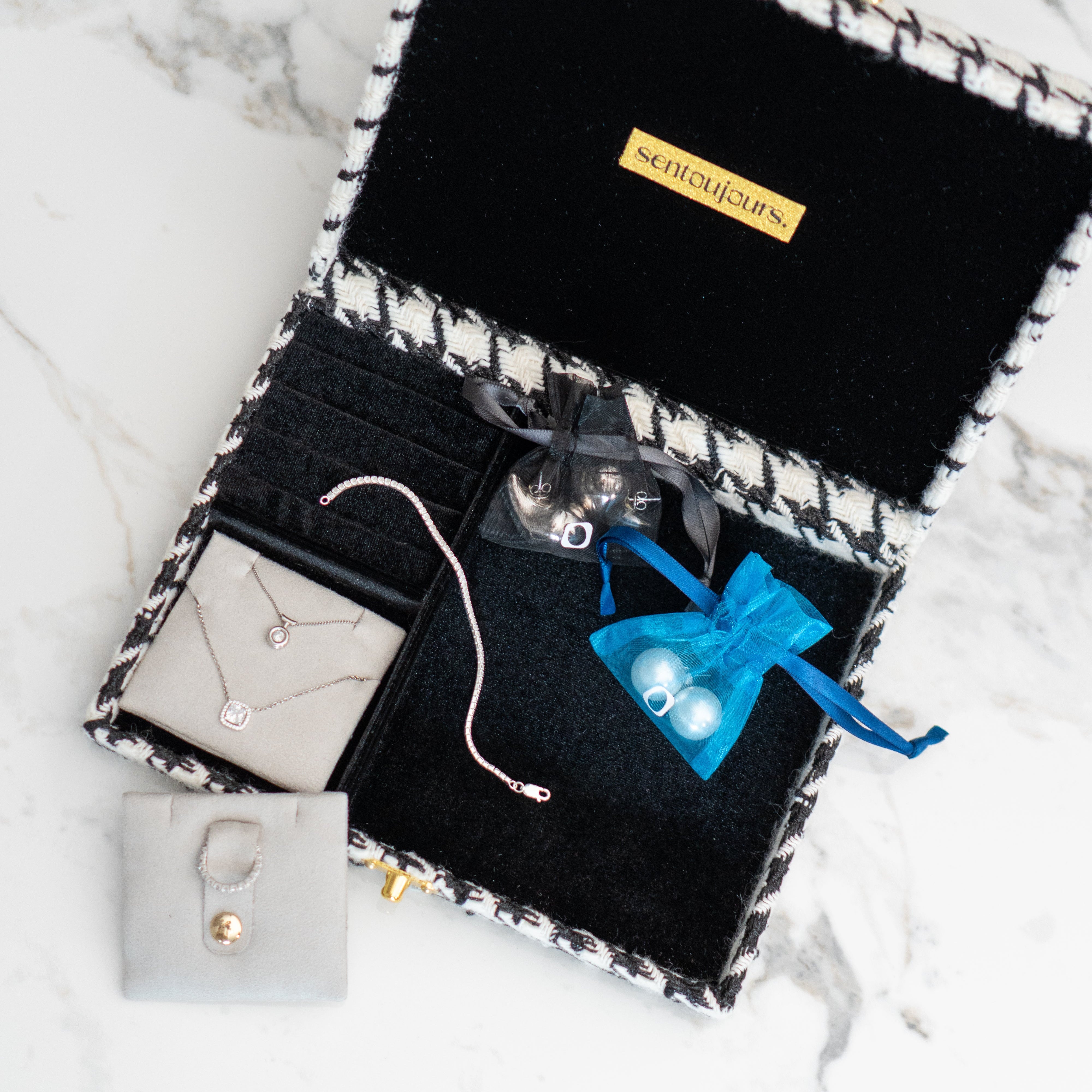 TWEEDY BOX｜ツイード素材のジュエリーボックス｜sentoujours.