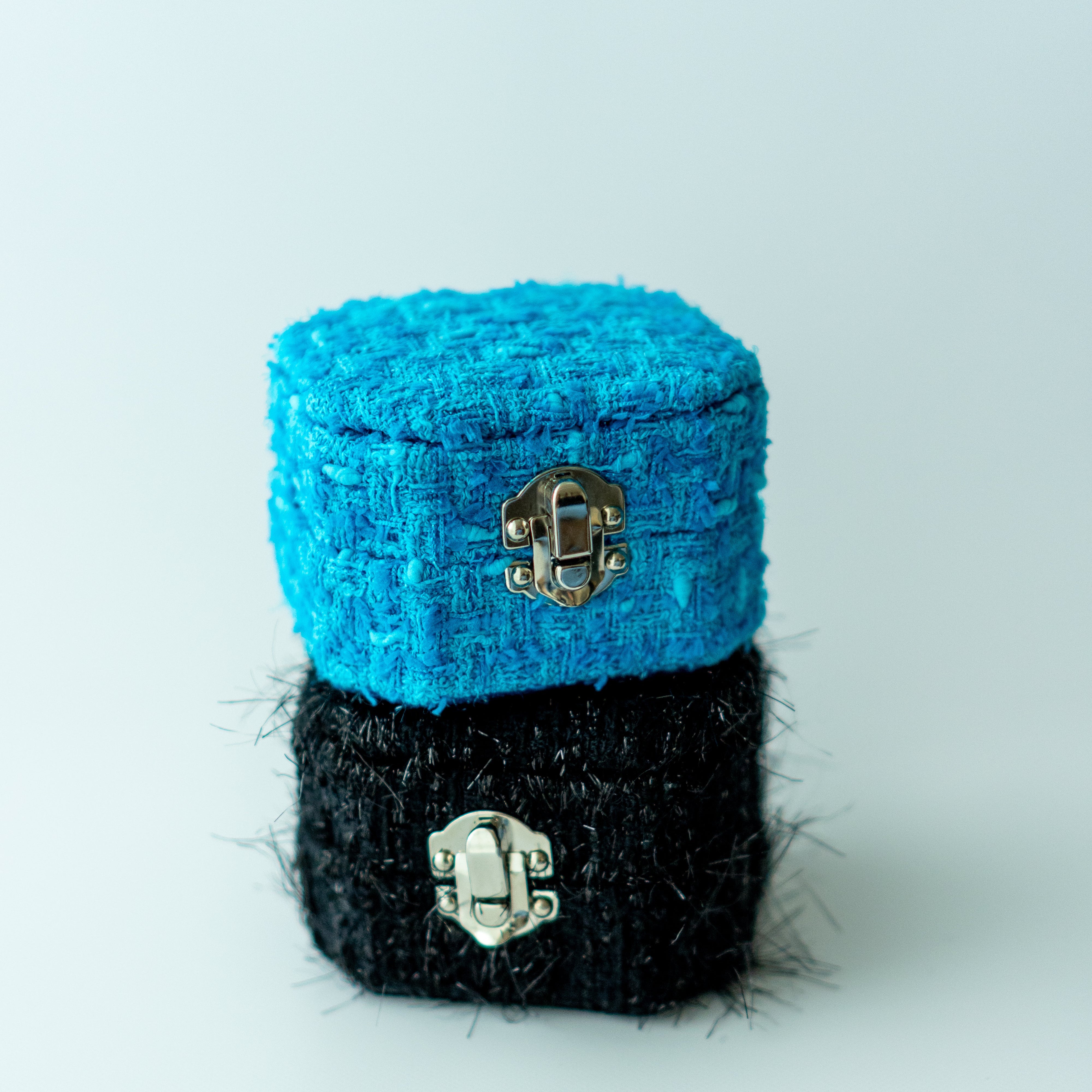TWEEDY BOX｜ツイード素材のジュエリーボックス｜sentoujours.