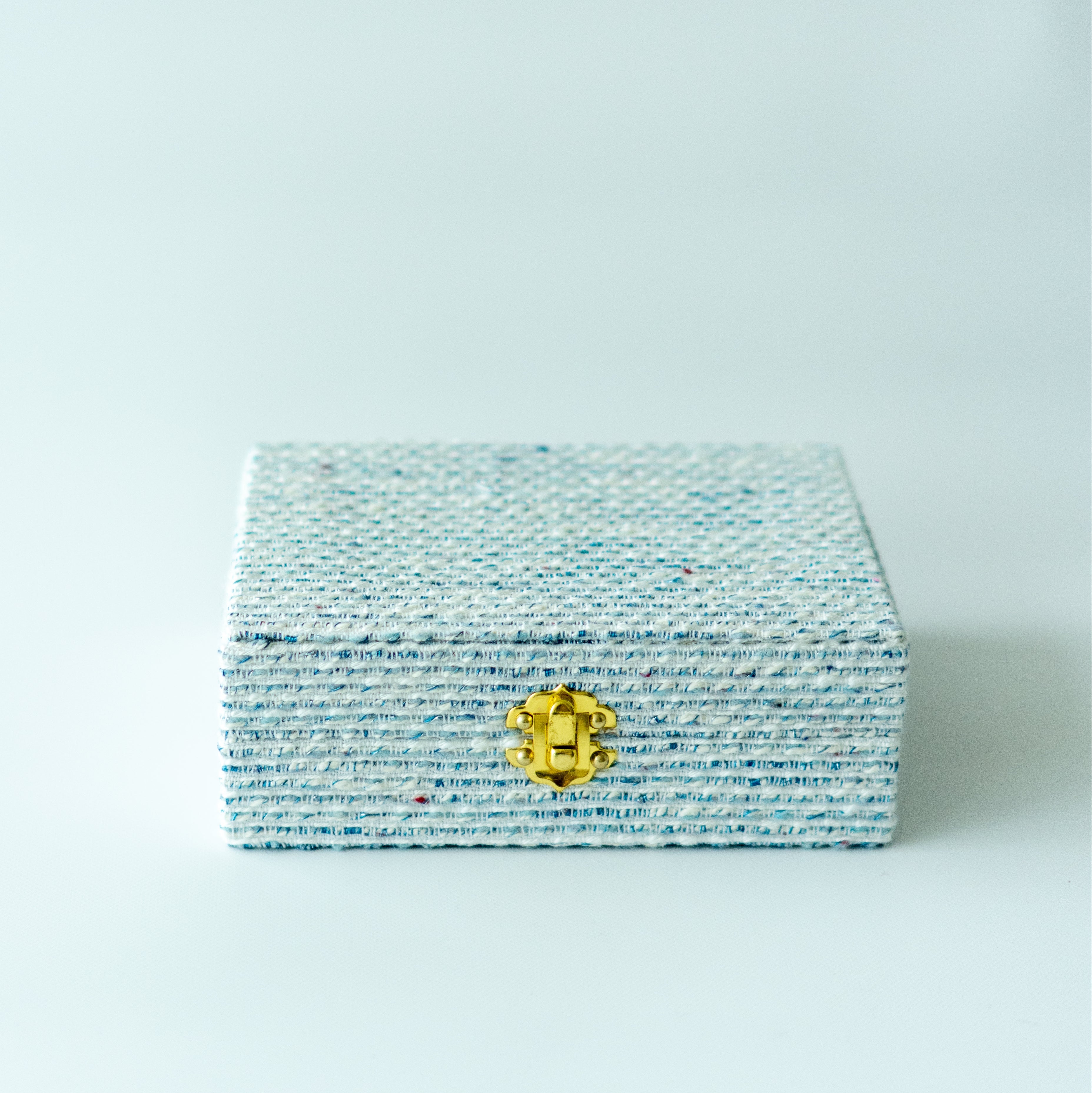 TWEEDY BOX｜ツイード素材のジュエリーボックス｜sentoujours.
