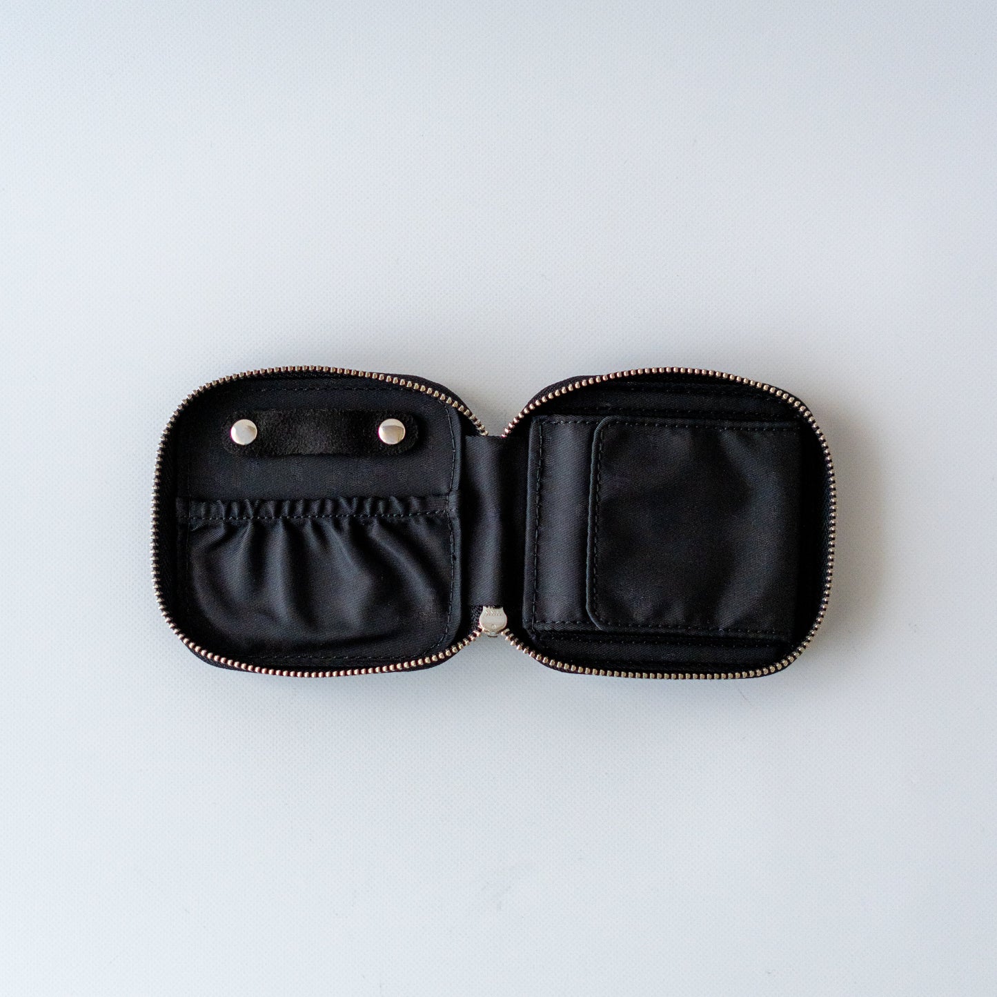 Épure（エクレ）｜Jewelry Pouch：Noir